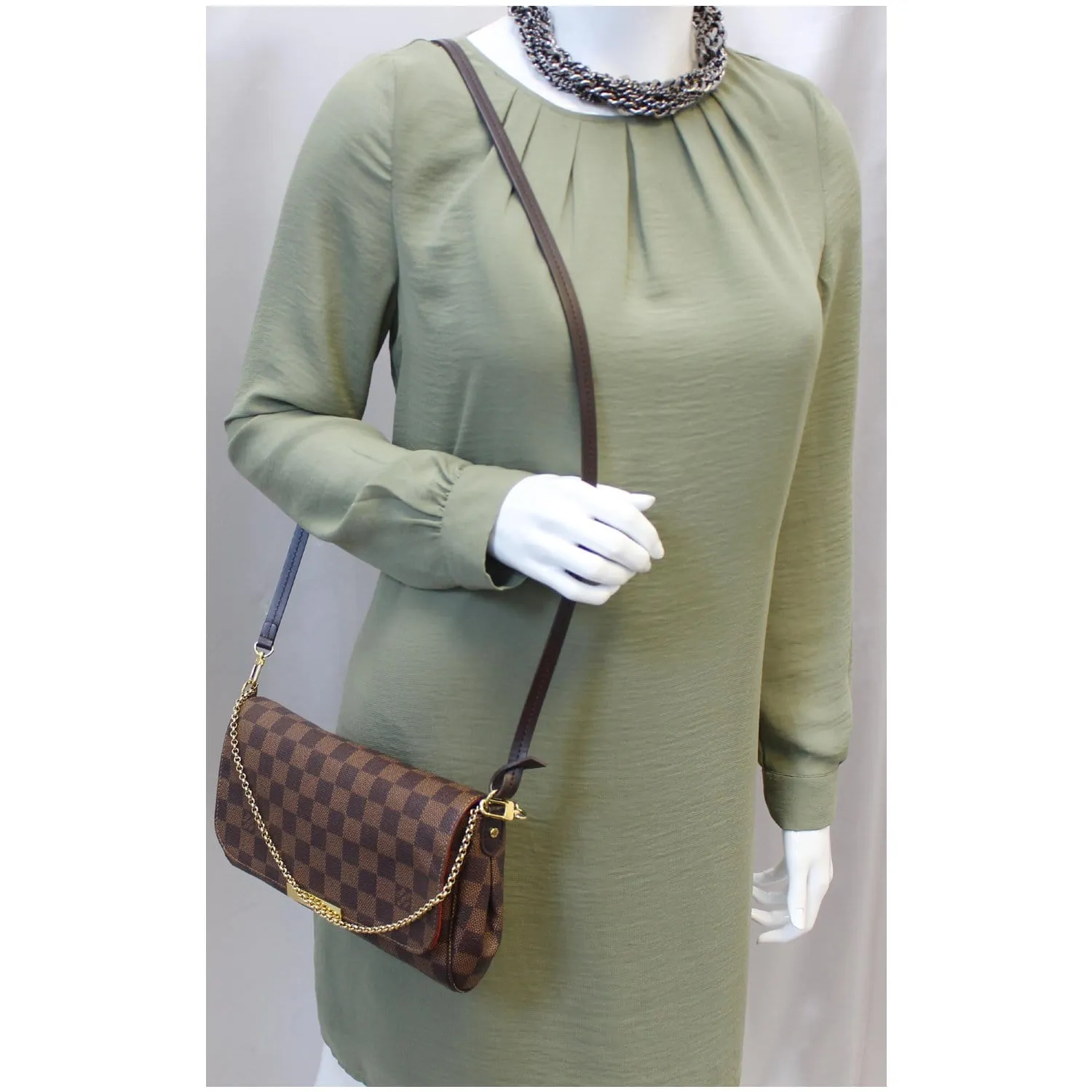 LOUIS VUITTON Favorite MM Damier Ebene Crossbody Bag Brown