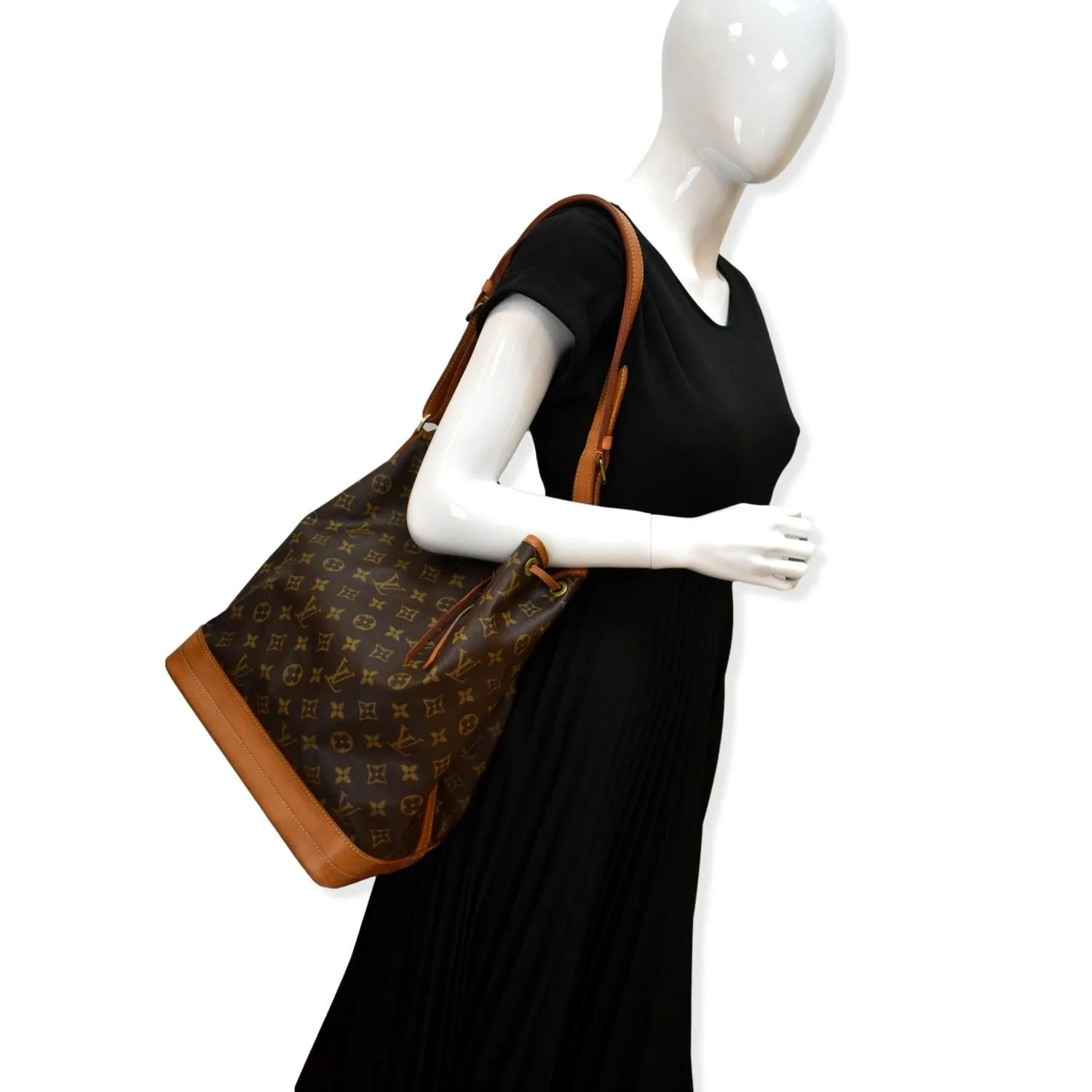 LOUIS VUITTON  Large Noe Monogram Canvas Shoulder Bag Brown