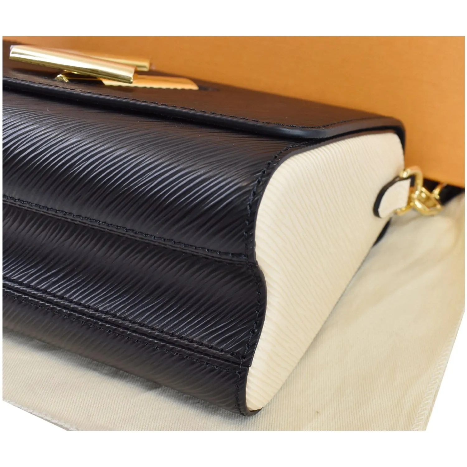 LOUIS VUITTON LV Crafty Twist MM Grained Epi Shoulder Bag Black