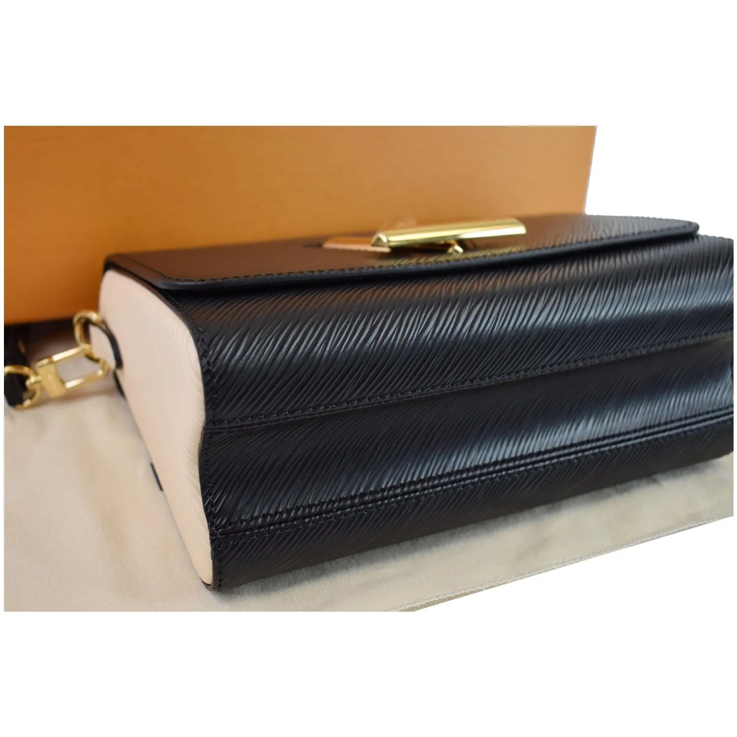 LOUIS VUITTON LV Crafty Twist MM Grained Epi Shoulder Bag Black