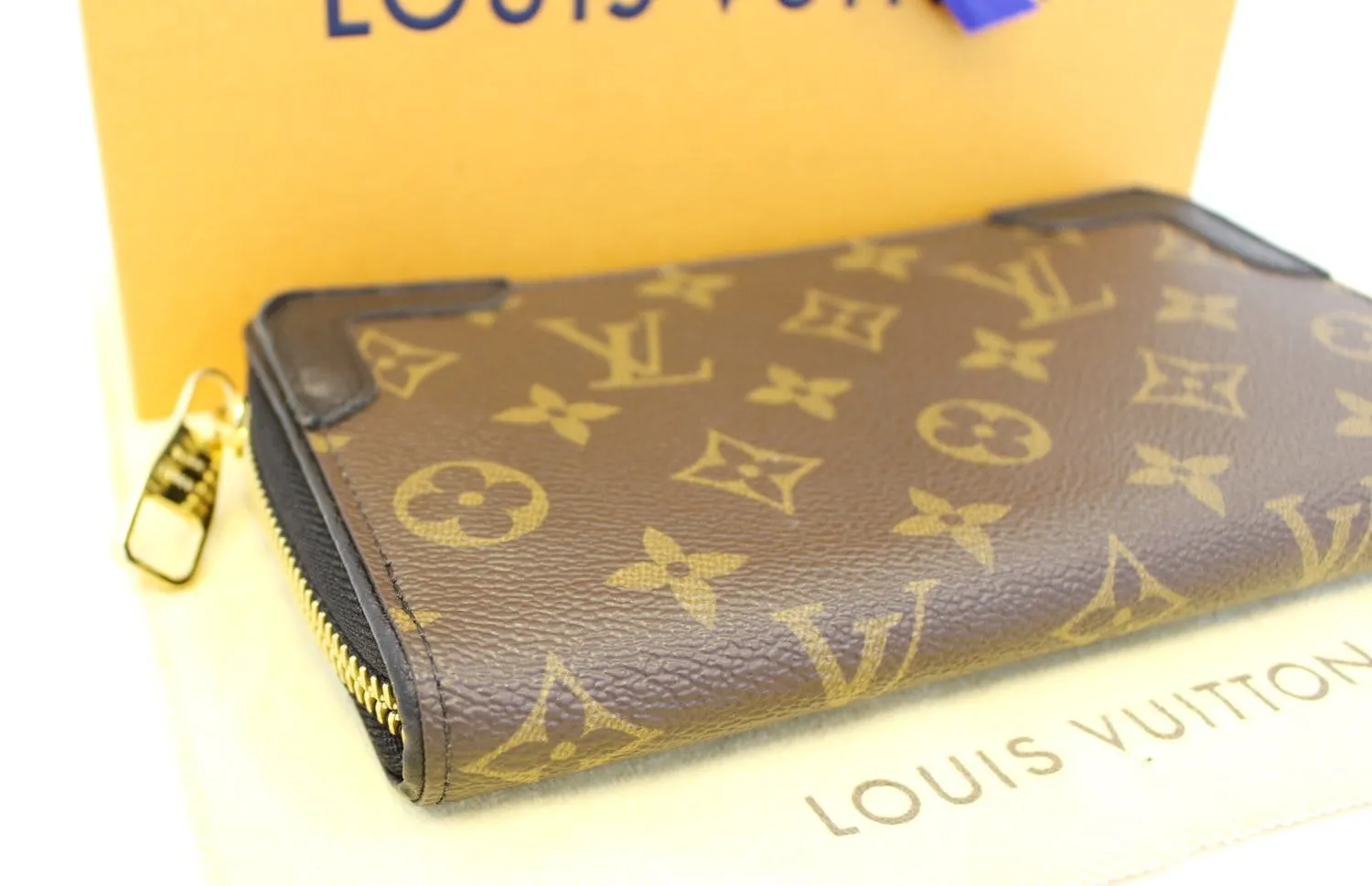 LOUIS VUITTON Monogram Canvas Zippy Retiro Wallet Noir Black