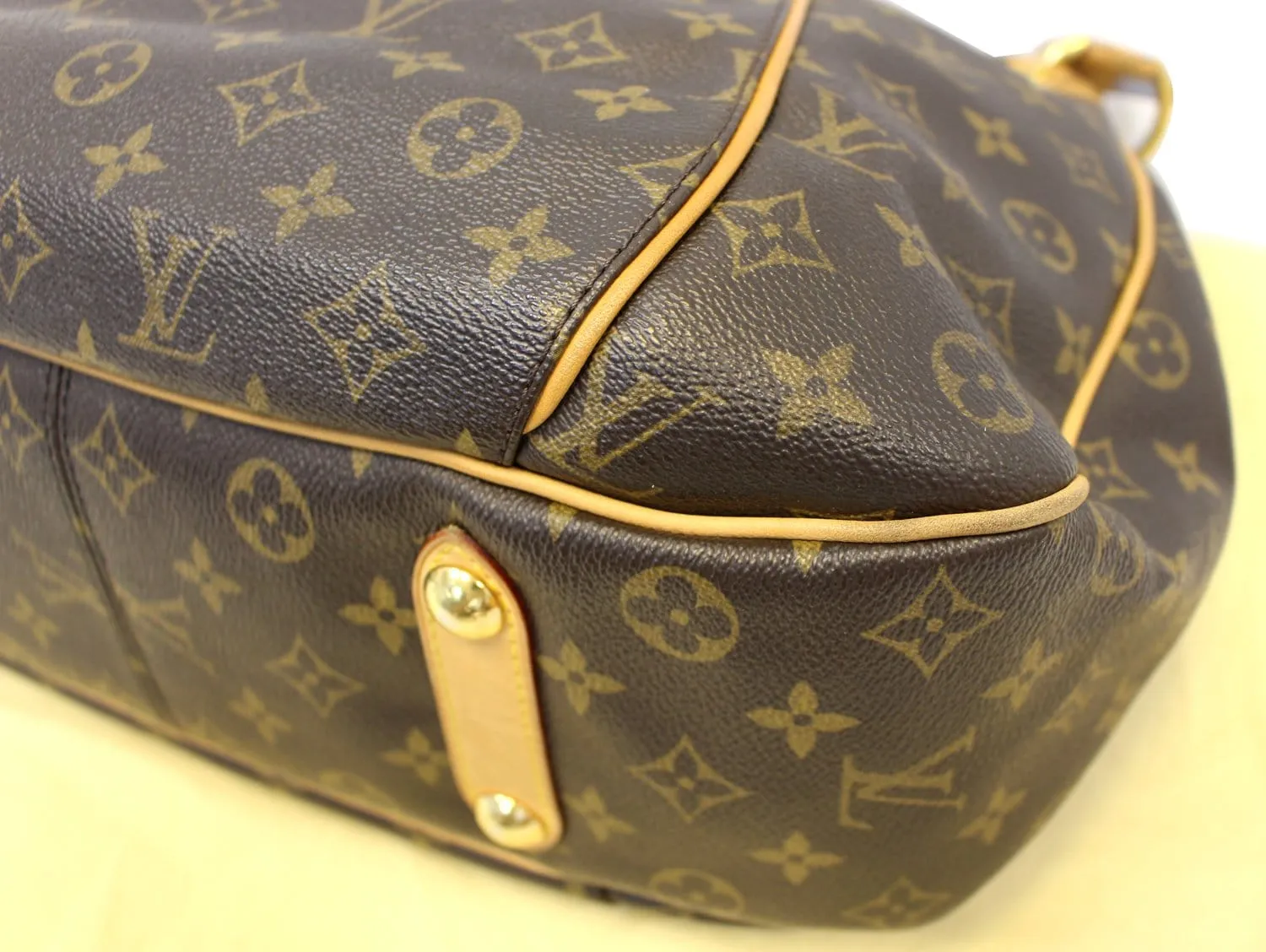 LOUIS VUITTON Monogram Galliera PM Brown Shoulder Handbag
