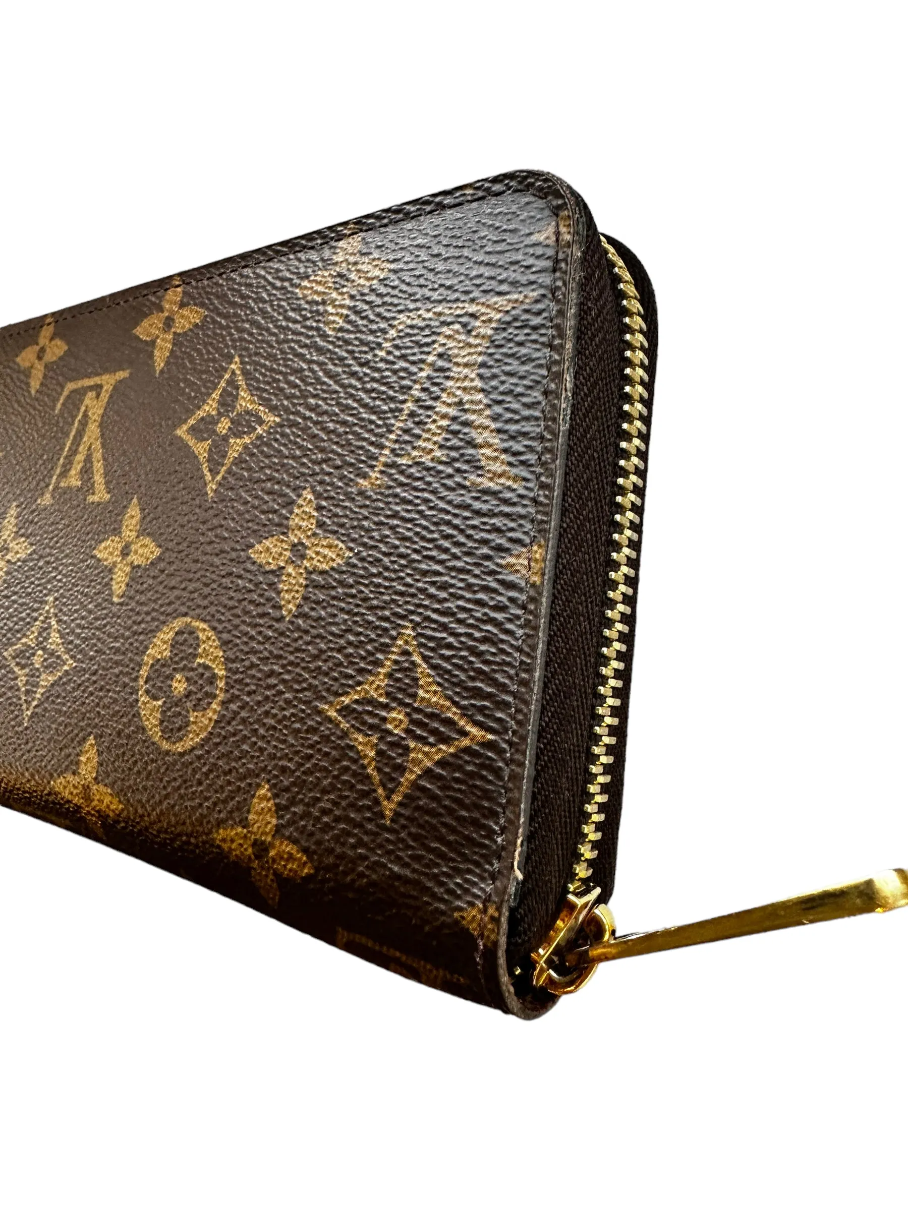 Louis Vuitton Monogram Zippy Wallet