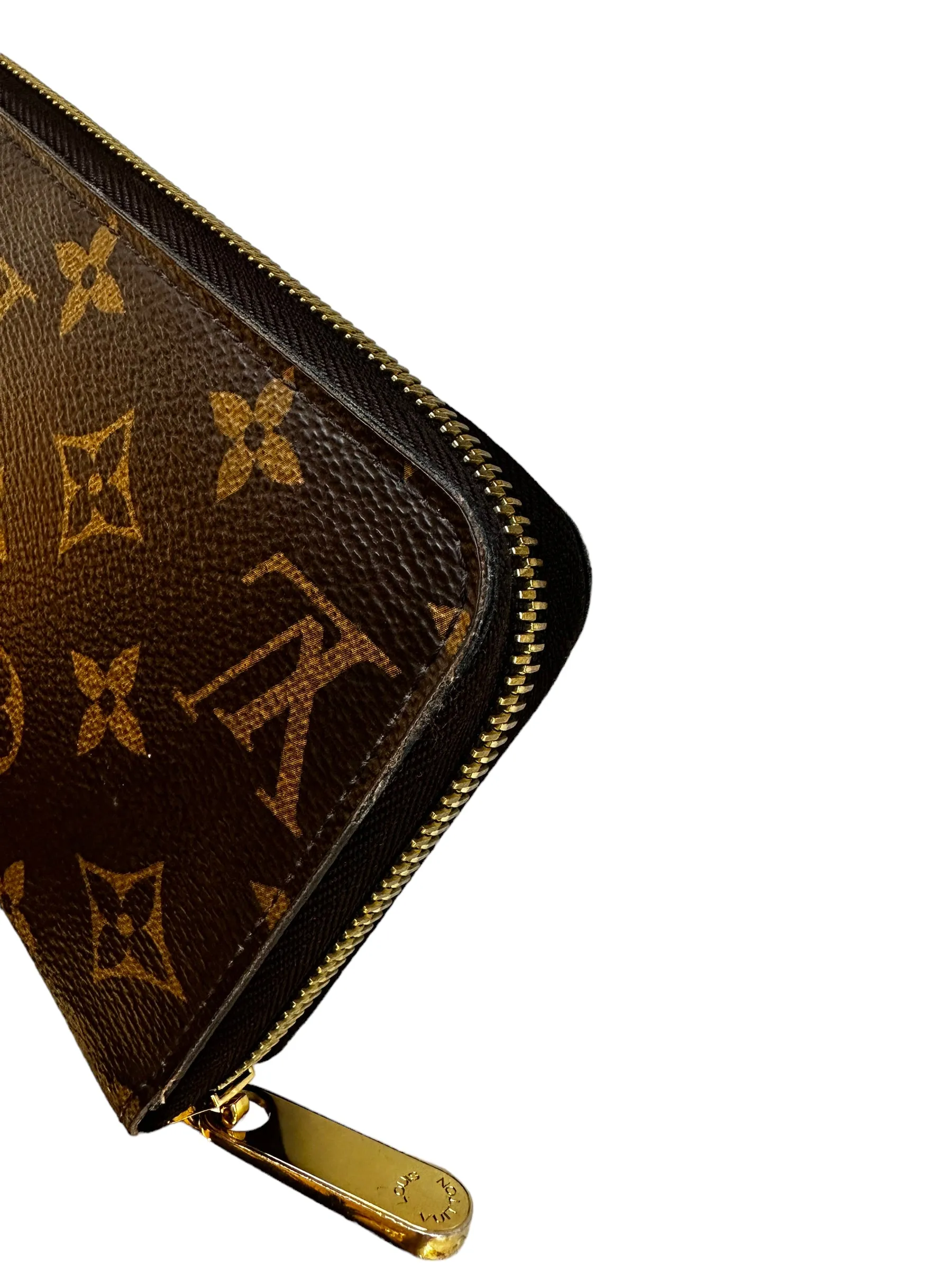 Louis Vuitton Monogram Zippy Wallet