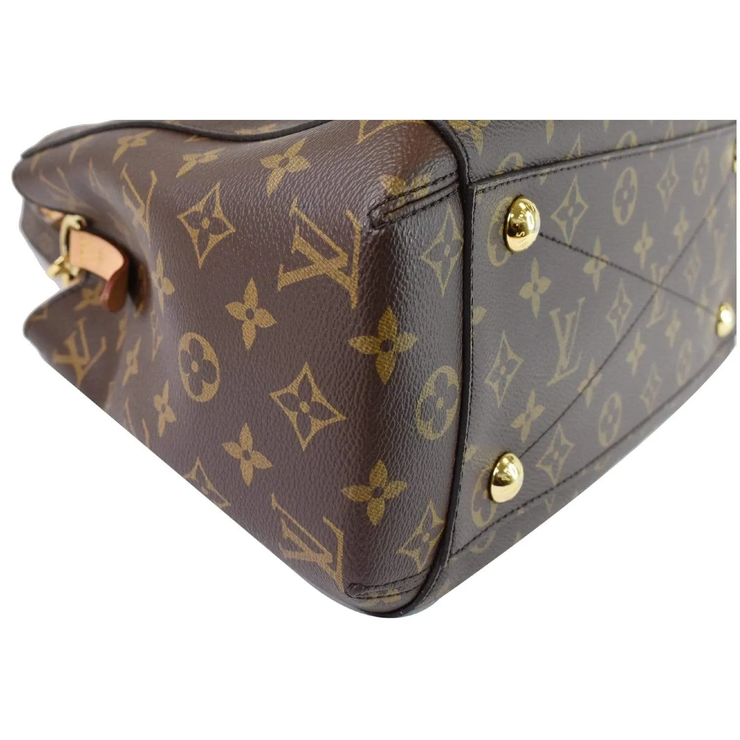 LOUIS VUITTON Montaigne MM Monogram Canvas Shoulder Bag Brown