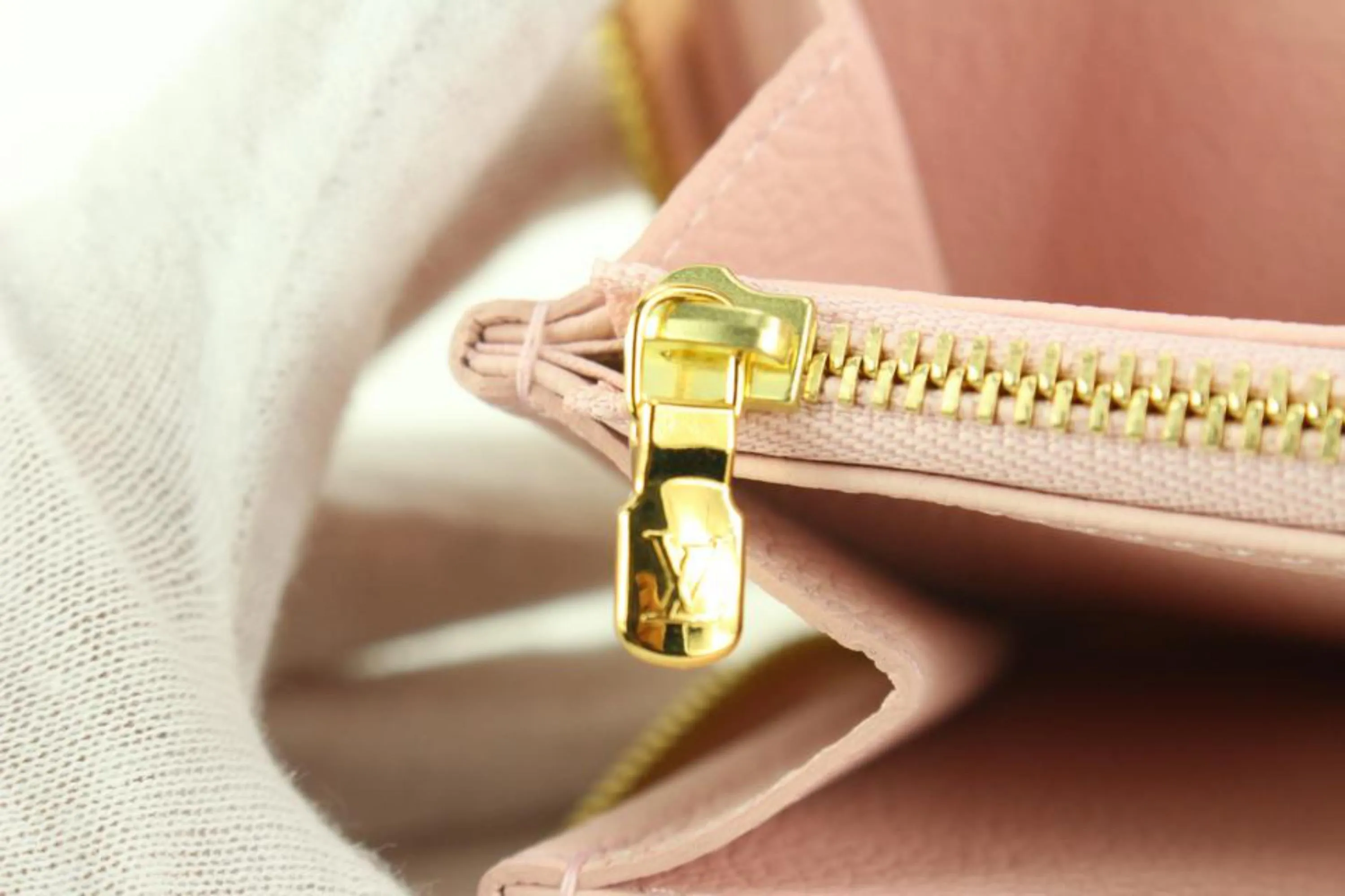 Louis Vuitton Pink Leather Monogram Empreinte Stardust Long Zippy Wallet 91lk68s