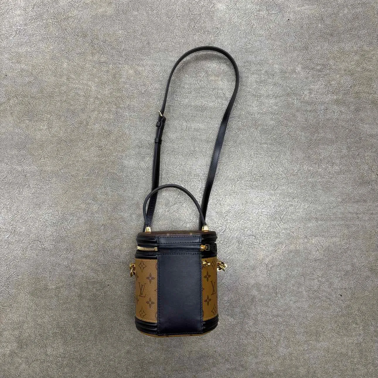 Louis Vuitton Shoulder Bag "BEAUTY CASE" Used Brown