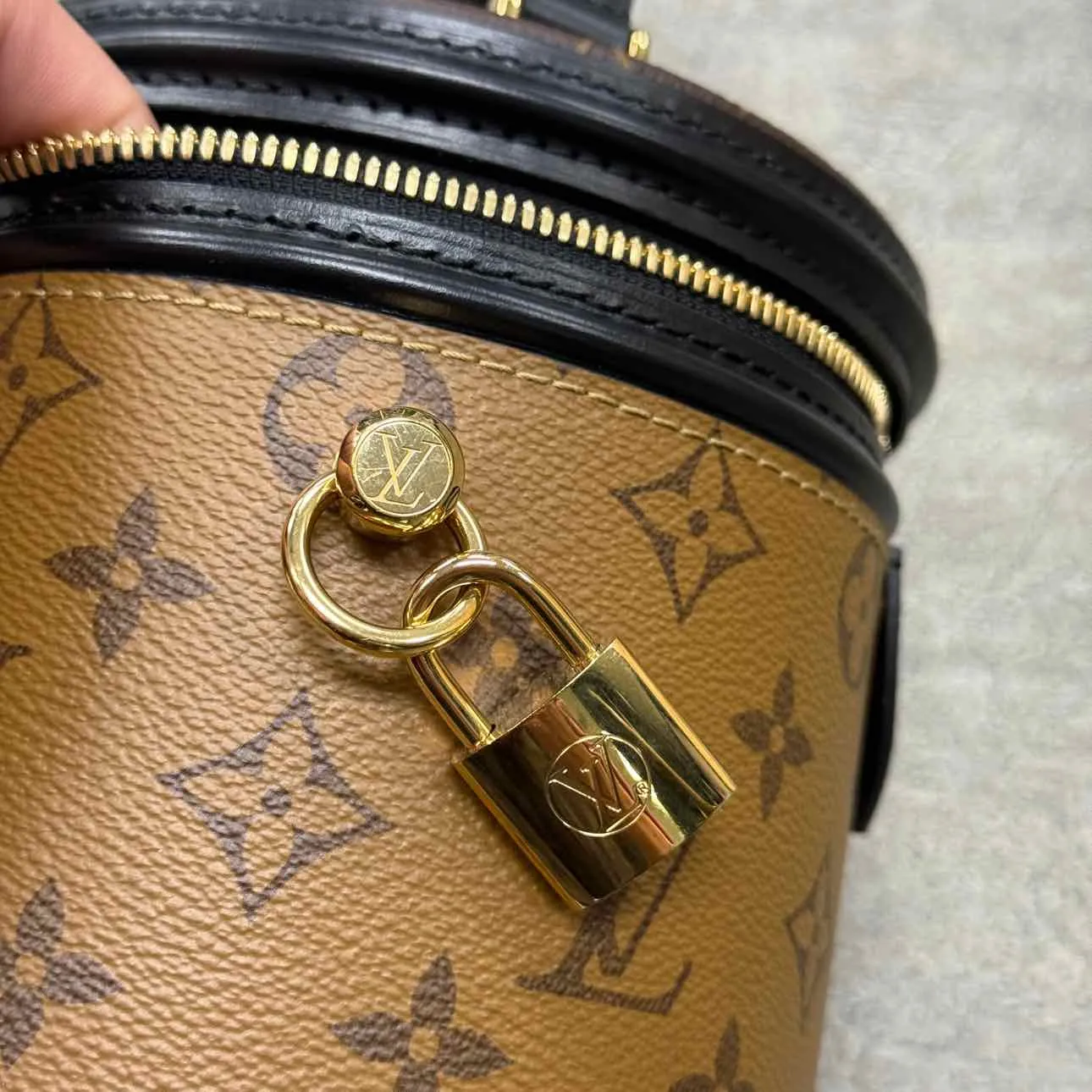 Louis Vuitton Shoulder Bag "BEAUTY CASE" Used Brown