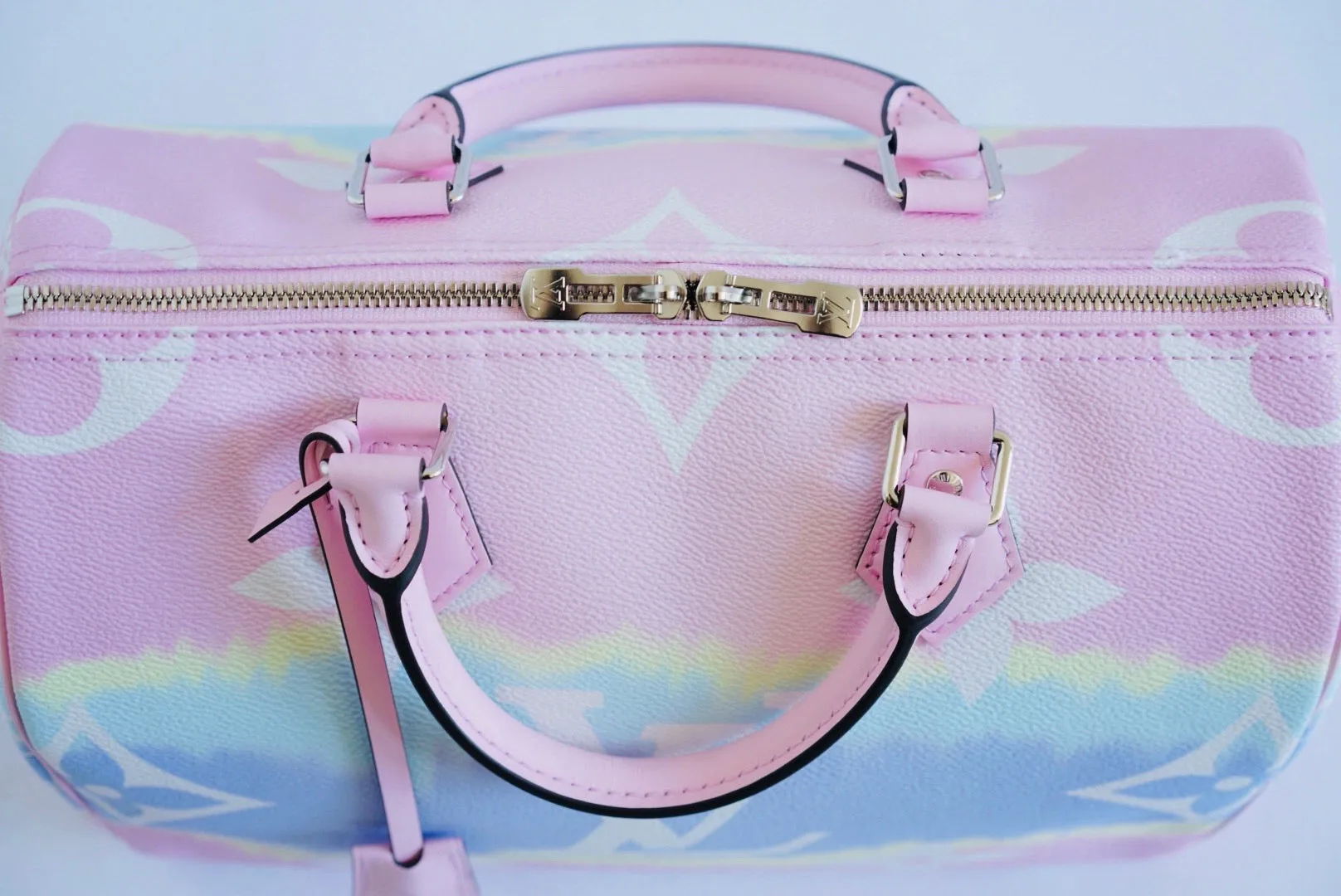Louis Vuitton Speedy Bandoulière 30 LV Escale Pastel