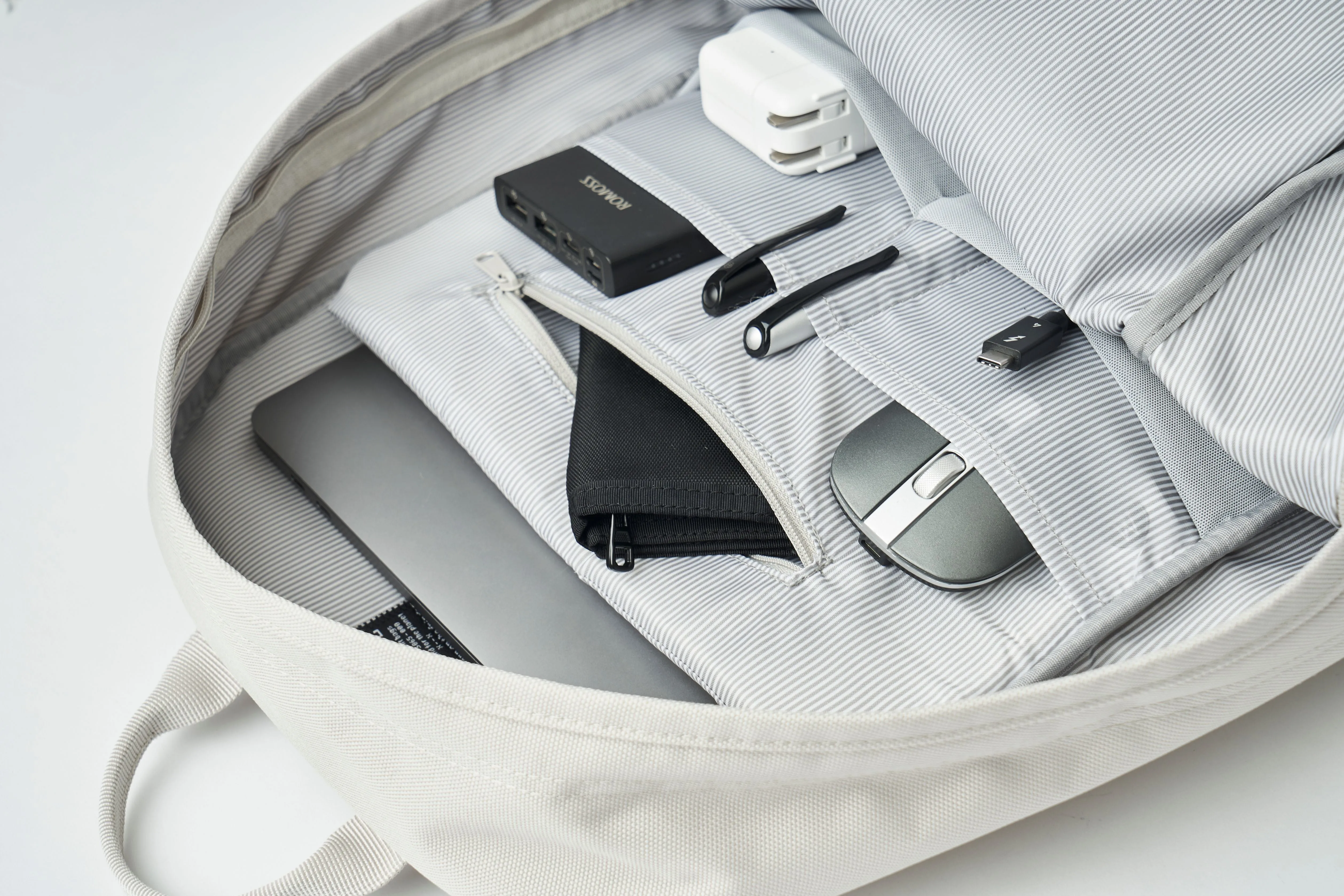 Nova Straya Laptop Backpack 22L