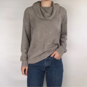 NWT Barefoot Dreams CozyChic Lite Cowlneck Pullover in Pewter Size M