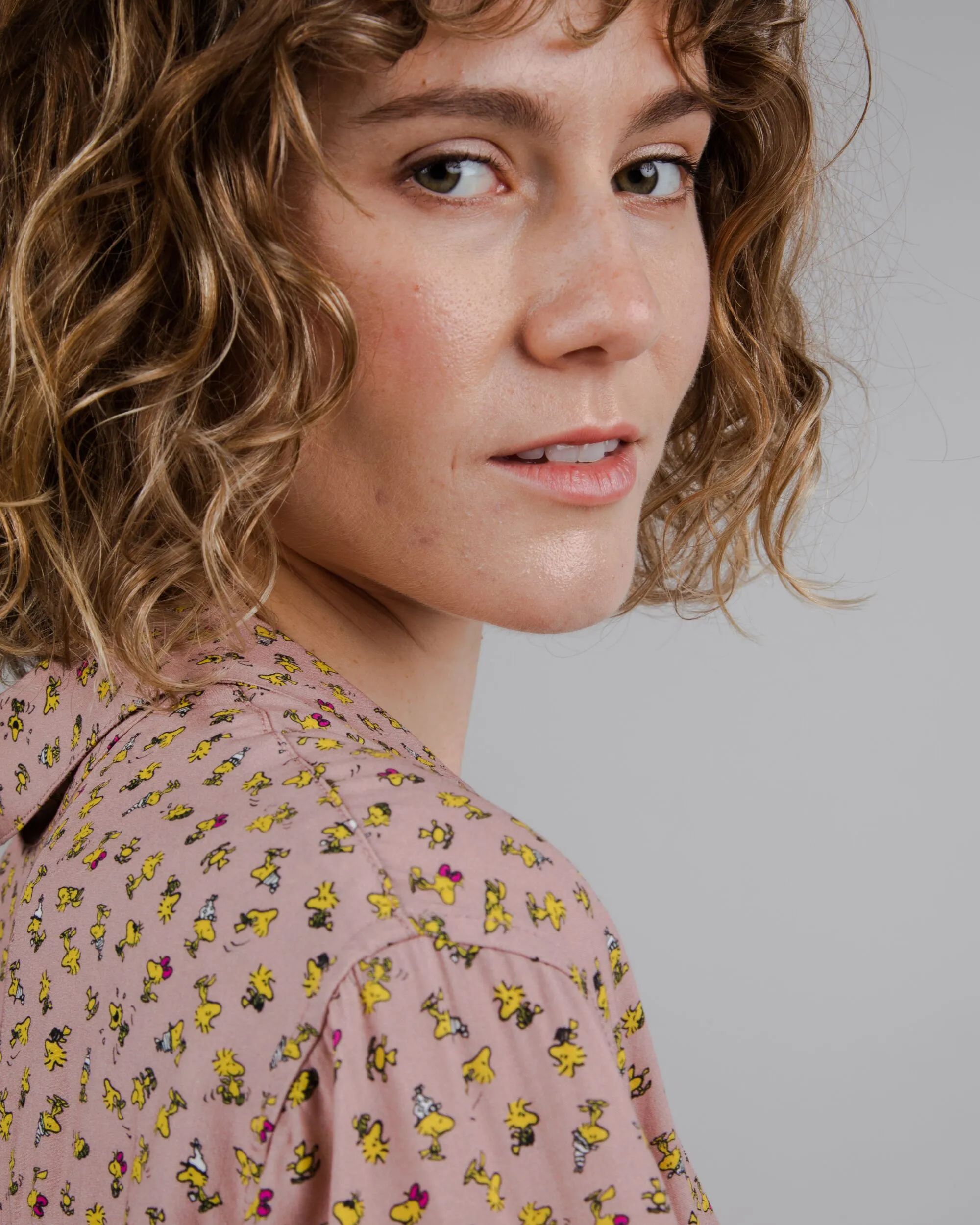 Peanuts Woodstock Aloha Blouse Pink