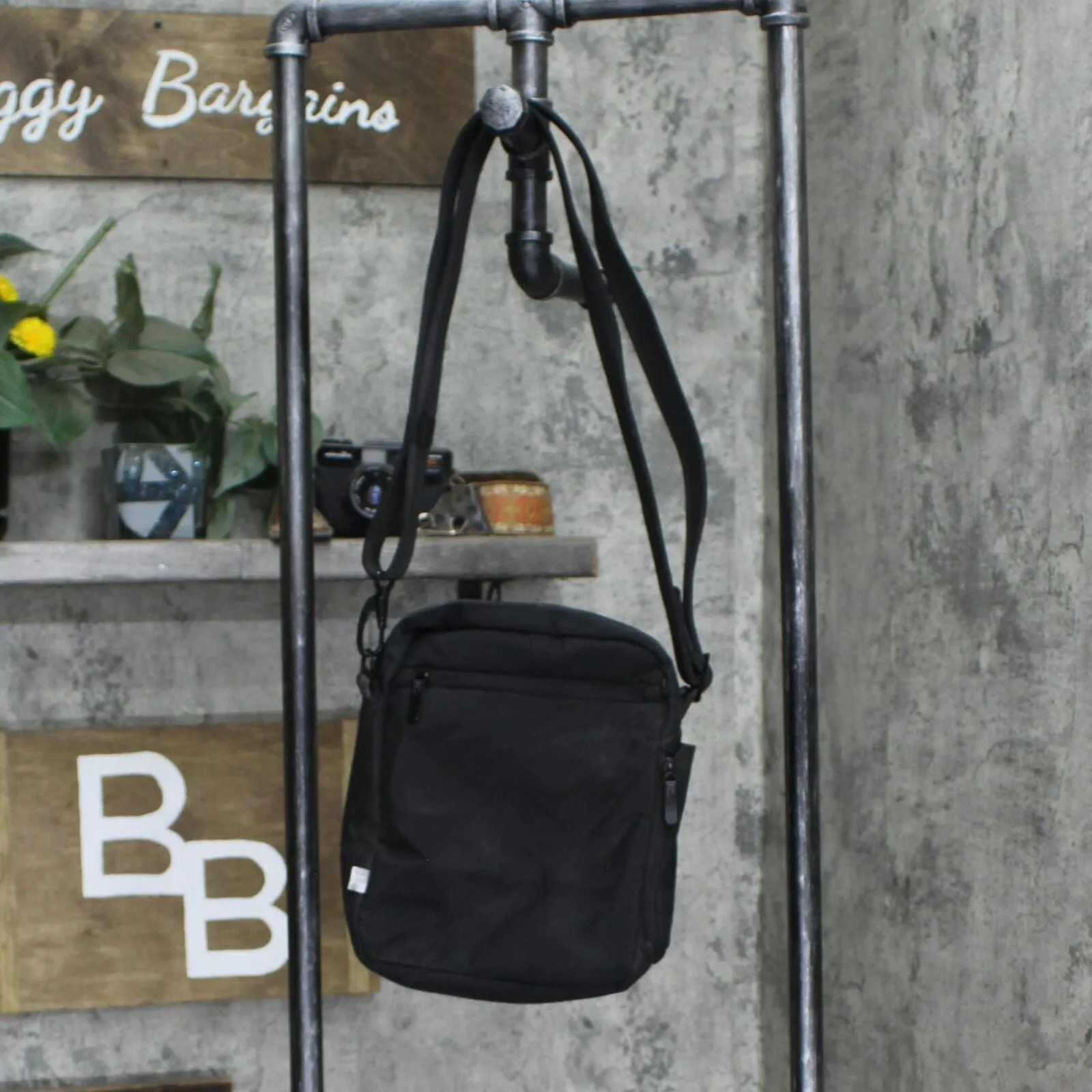 Private Label Womens Shoulder Crossbody Zippered Bag Black / Gray One Size