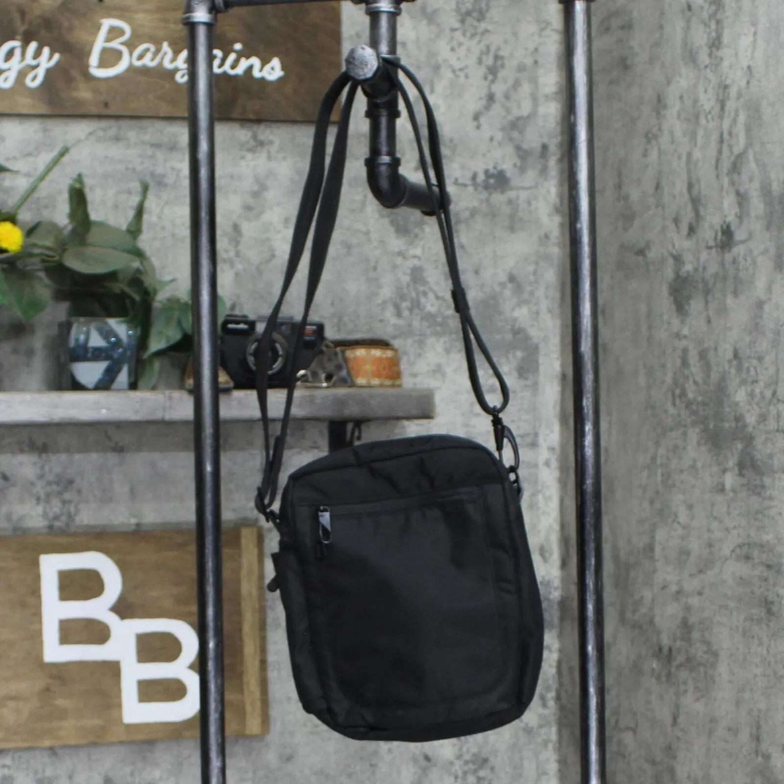 Private Label Womens Shoulder Crossbody Zippered Bag Black / Gray One Size