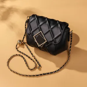 "BLACK/WHITE DIAMOND PATTERN CHAIN" BAG  UB2424