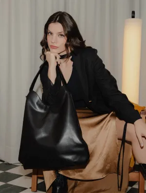 Raiz Oleatex Olive Leather Vegan Carryall | Black