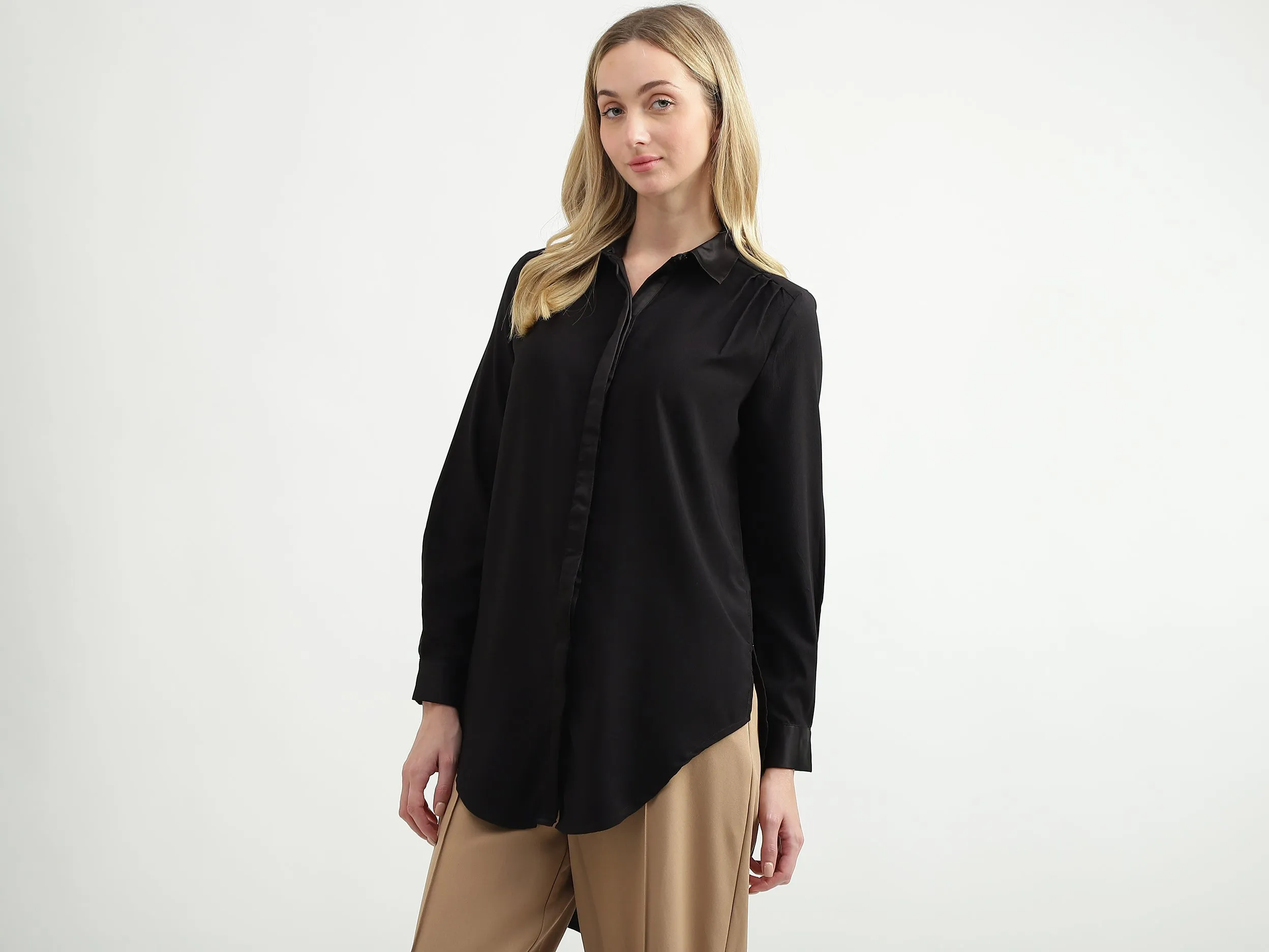 Relaxed-Fit Regular Collar High-Low Hem Shirt