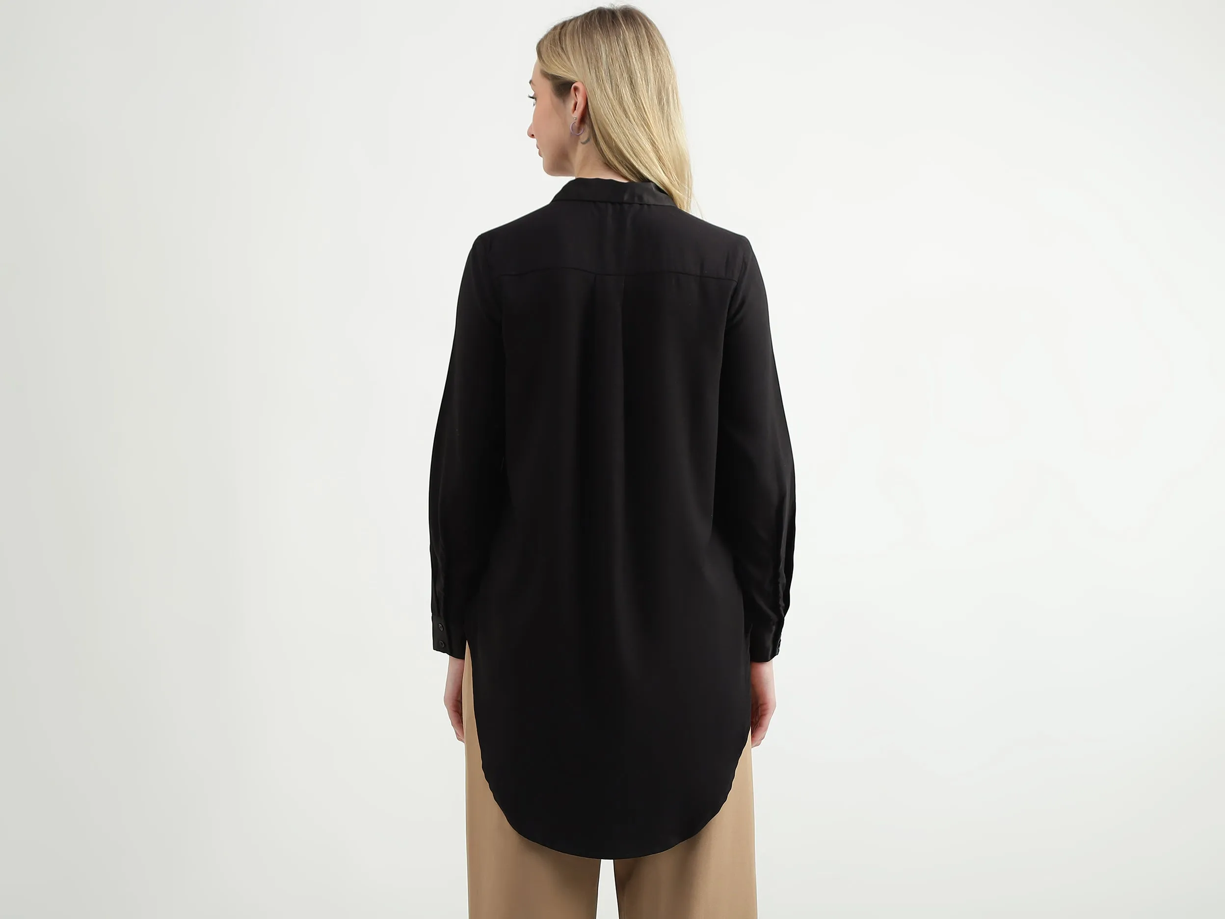 Relaxed-Fit Regular Collar High-Low Hem Shirt