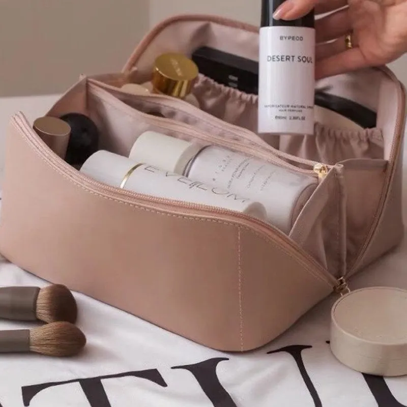 (🔥Schlussverkauf🔥)Tragbare Reisekosmetiktasche aus Leder