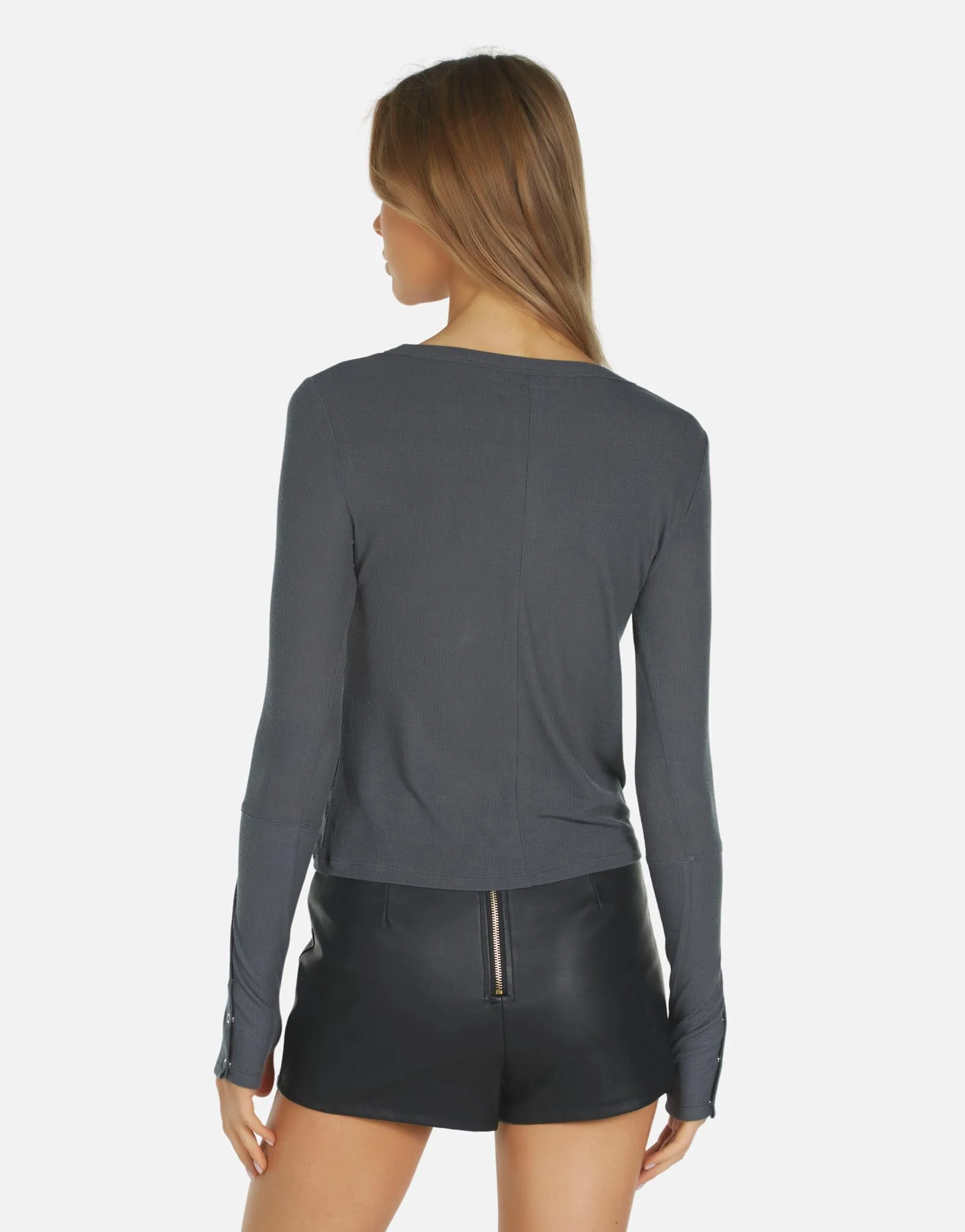 Sorento LE Snap Cuff Top