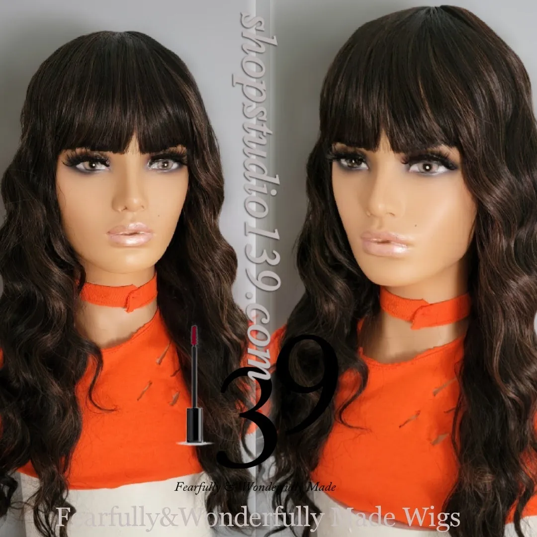 (Spice) Wavy Bang Wig with closure