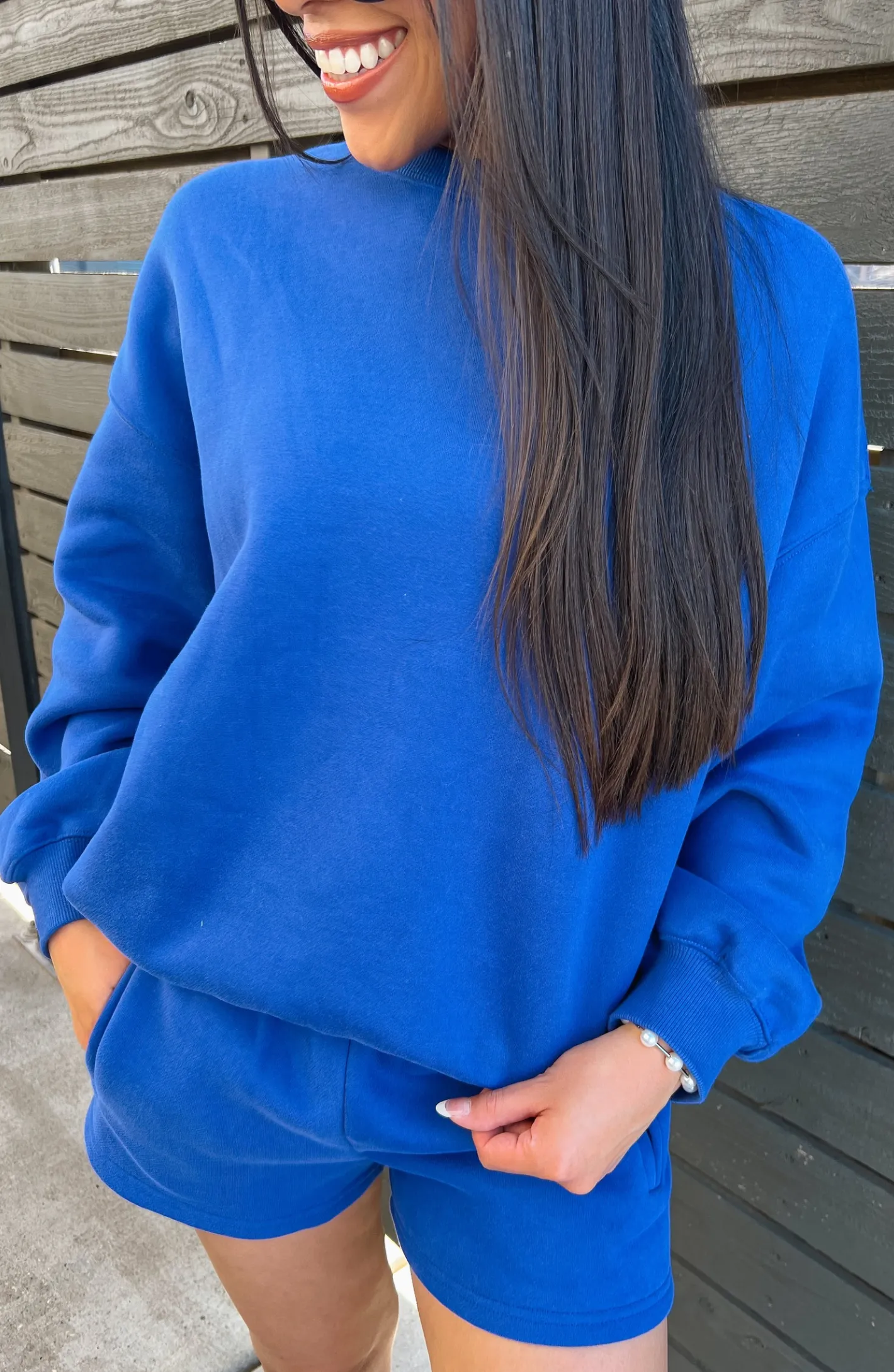 SUNDAY CHILL SWEATSHIRT