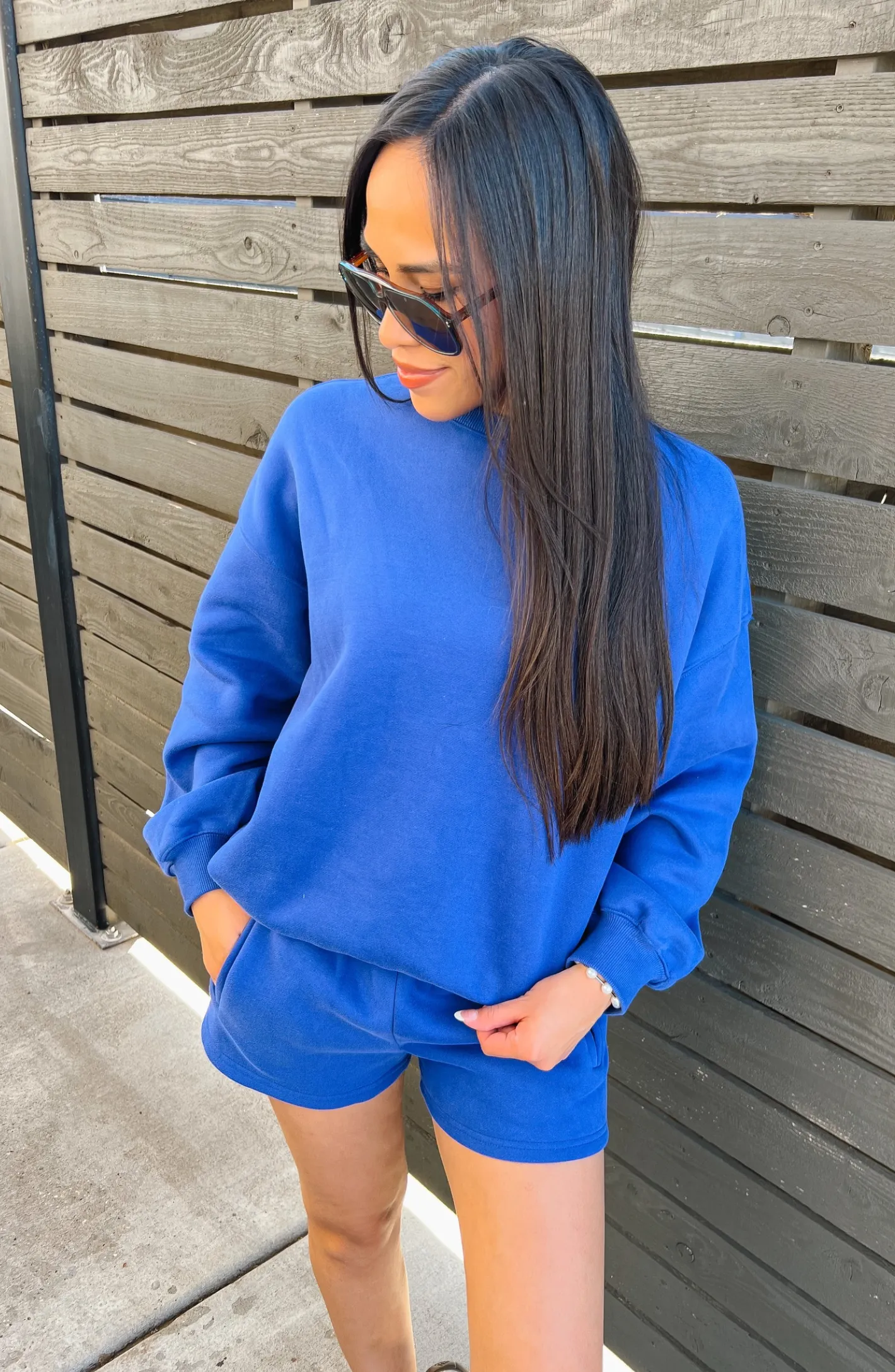 SUNDAY CHILL SWEATSHIRT