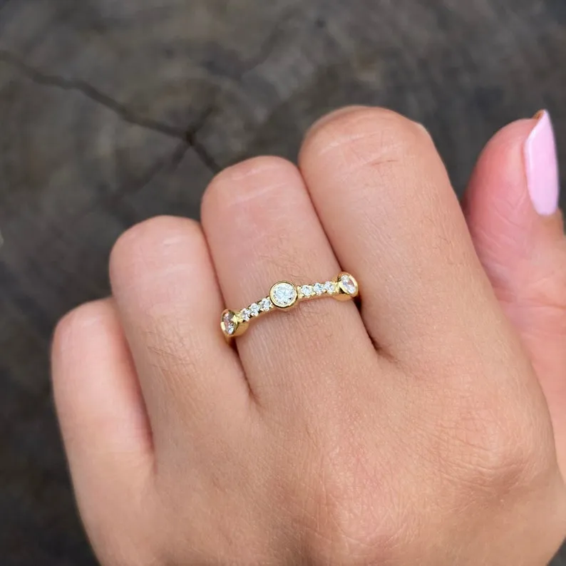 Sunlit Diamond Ring