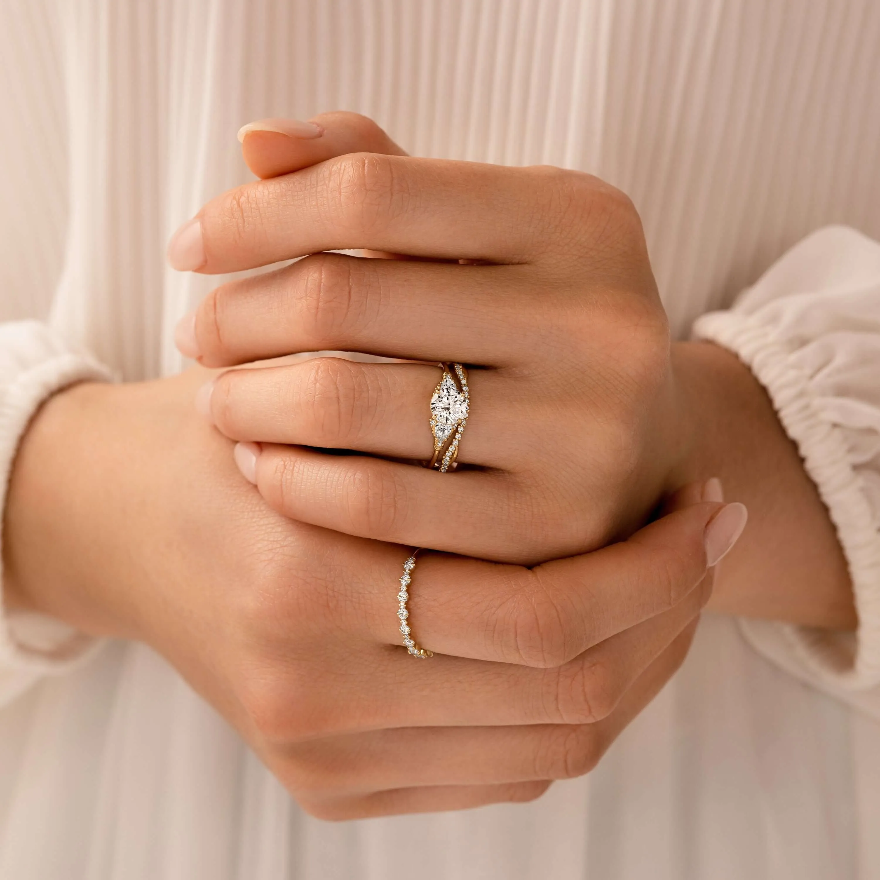 Sunlit Ring, Round Cut