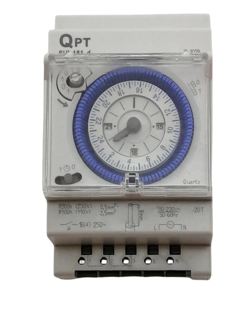 Swimming Pool Time Switch Analogue With Reserve Battery