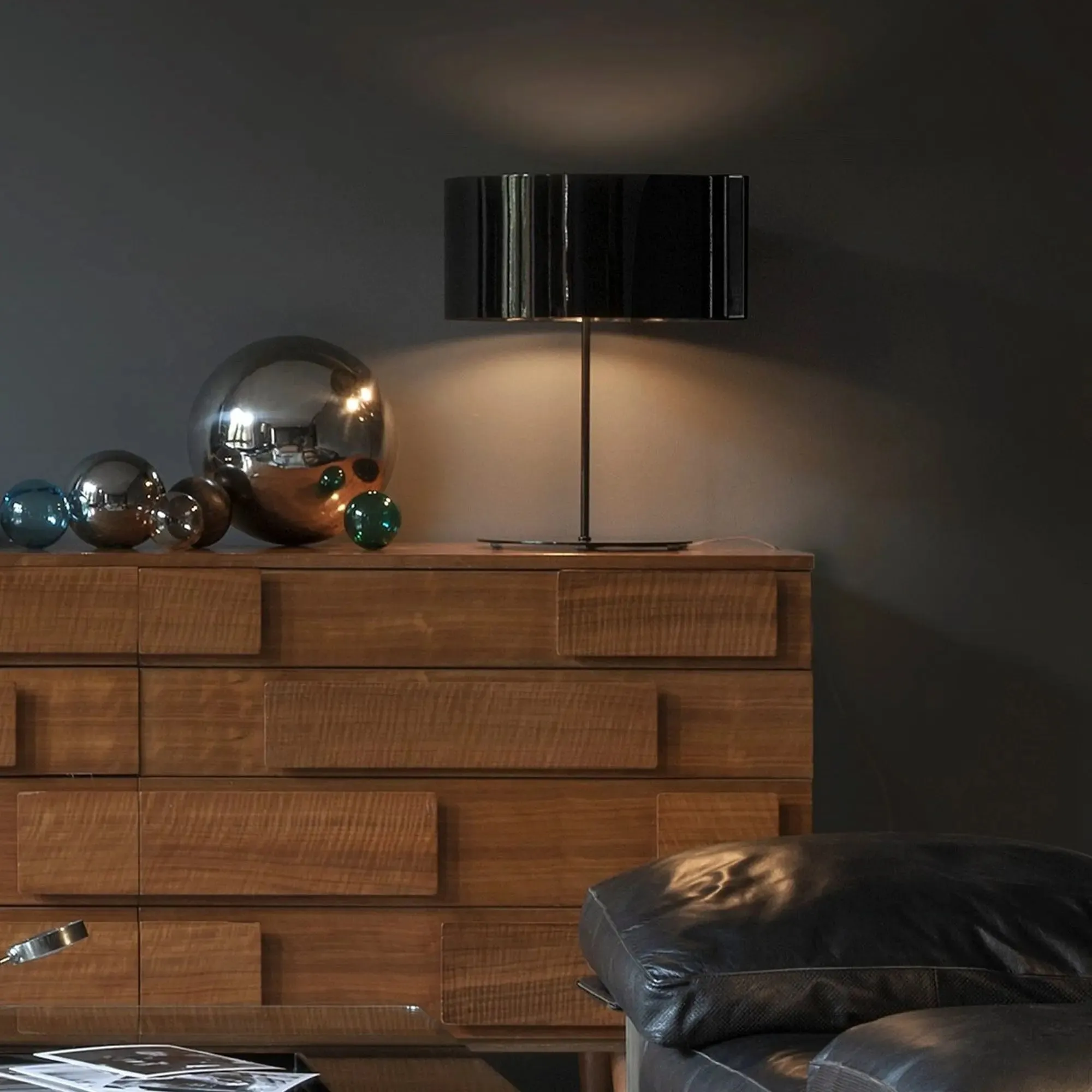 Switch 206 - Table Lamp
