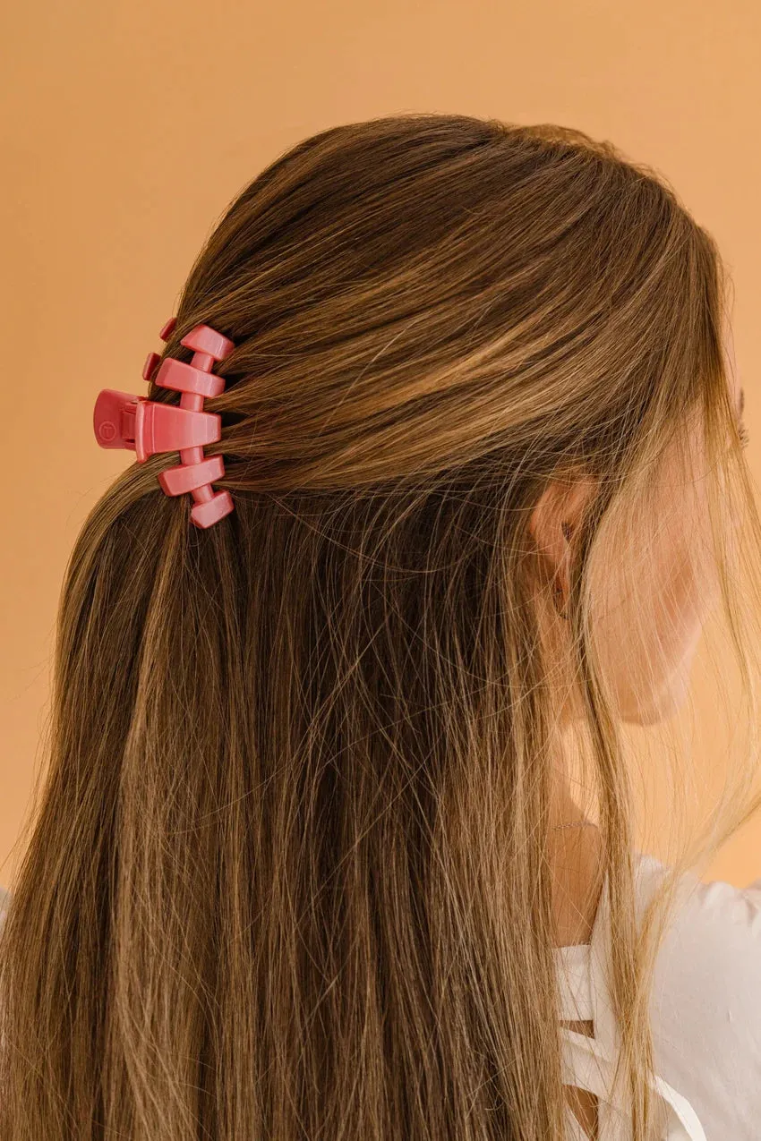TELETIES | Classic Small Hair Clip {Calming Coral}