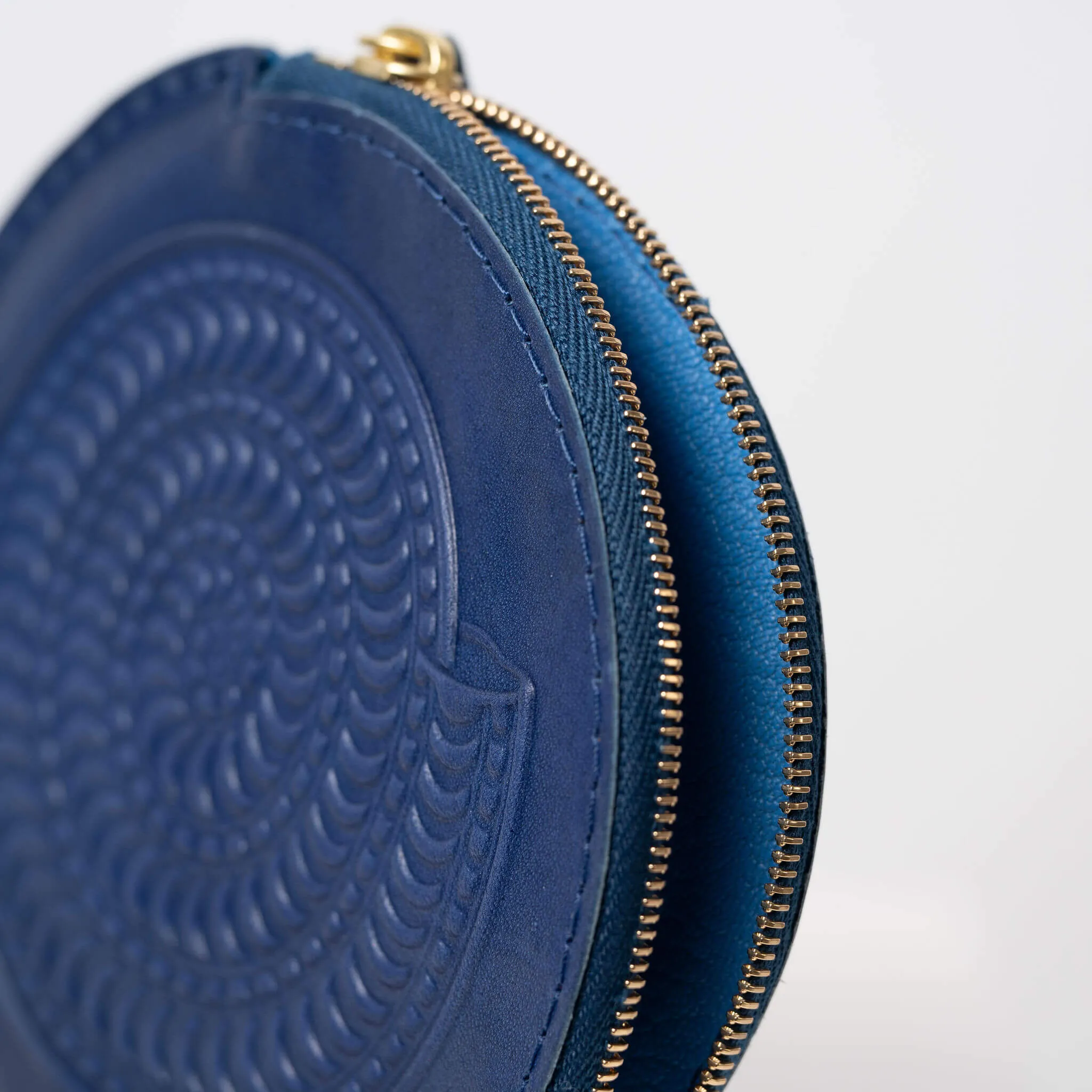 The Circle Coin Pouch