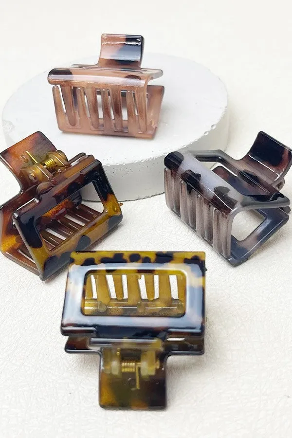 The Dana Tortoise Mini Hair Claw Clip
