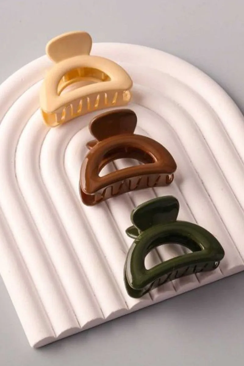 The Kamila Mini Crescent Hair Claw Clip Set