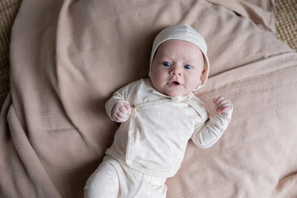 Travelers: Infant Snap Top