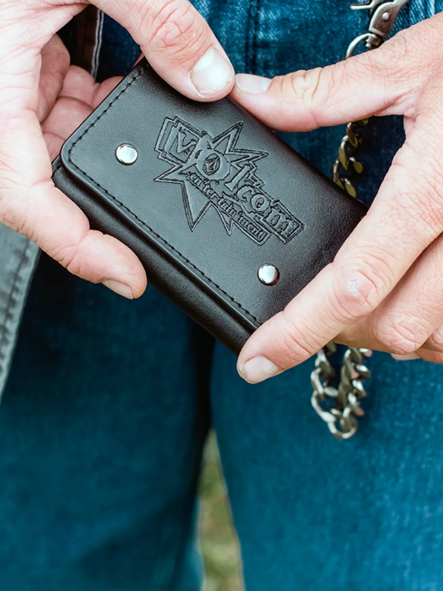 V Ent Leather Wallet - BLACK