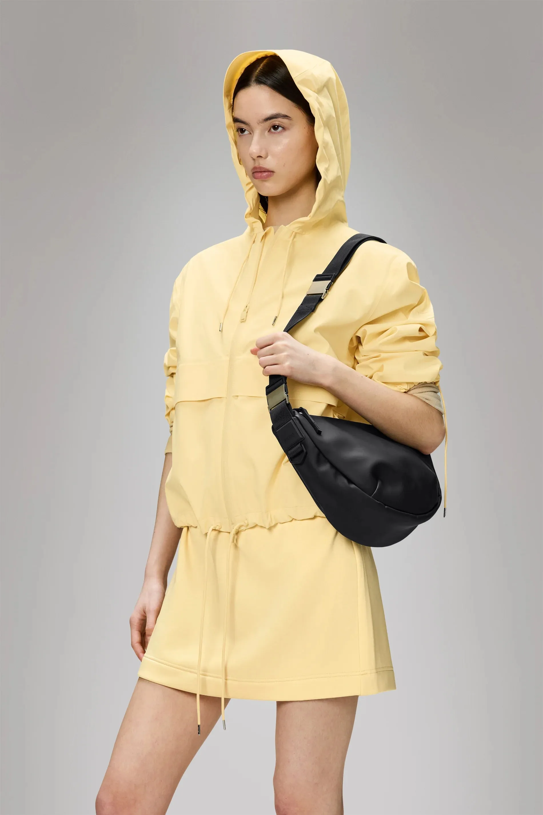 VALERA SHOULDER BAG