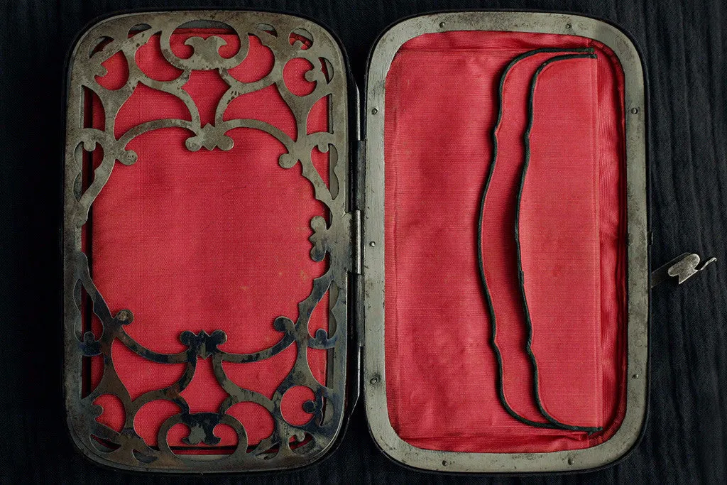 Victorian Purse with Golden Embroidery