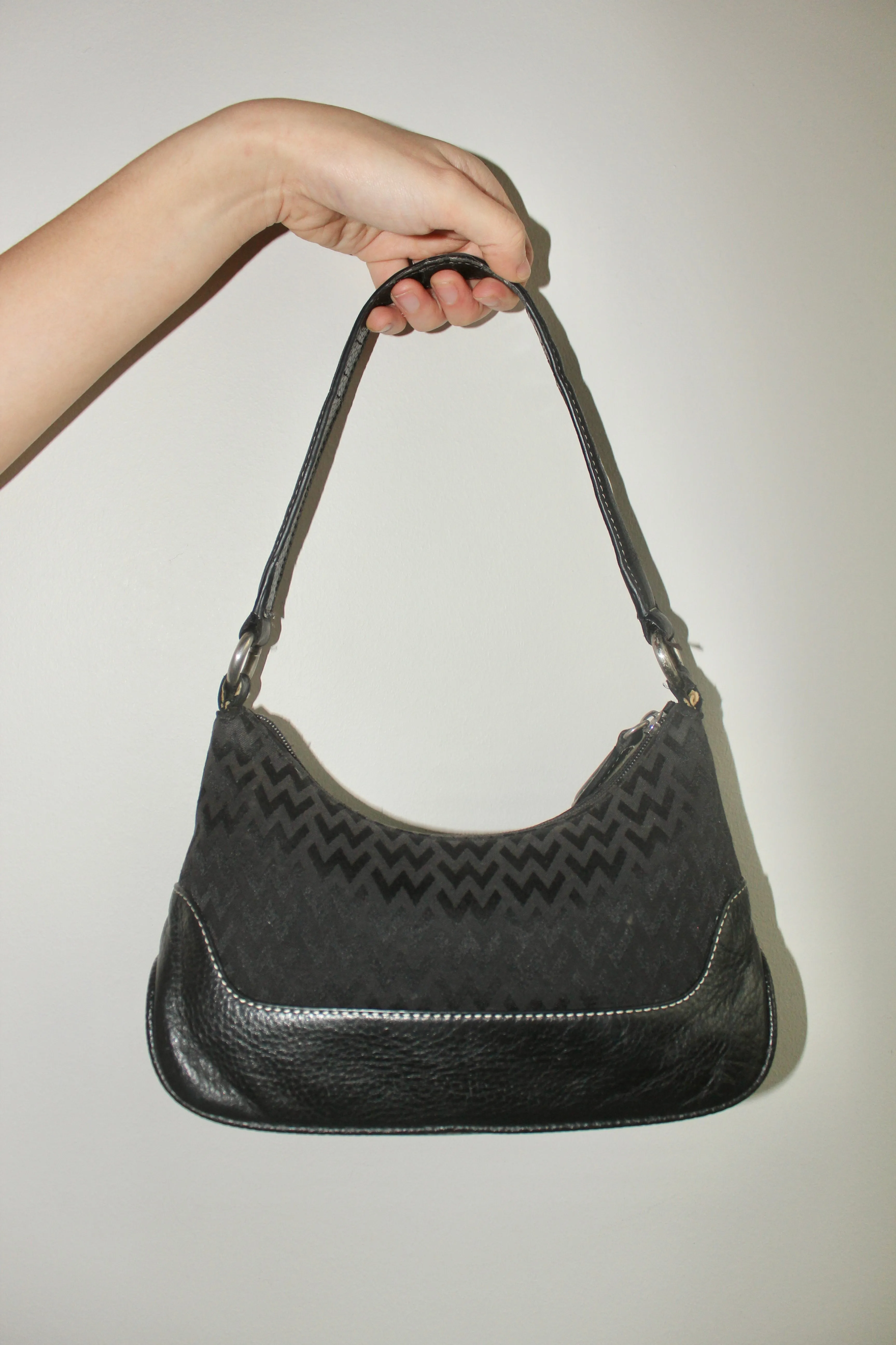 Vintage 90s Retro Black Shoulder Purse