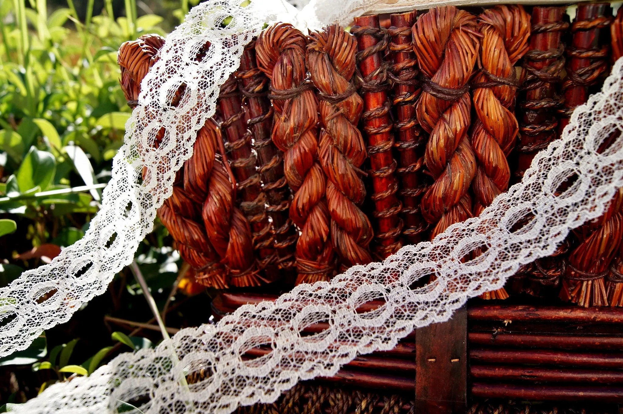 Vintage Cream Stiff Galloon Beading Lace Trim 1¼" wide