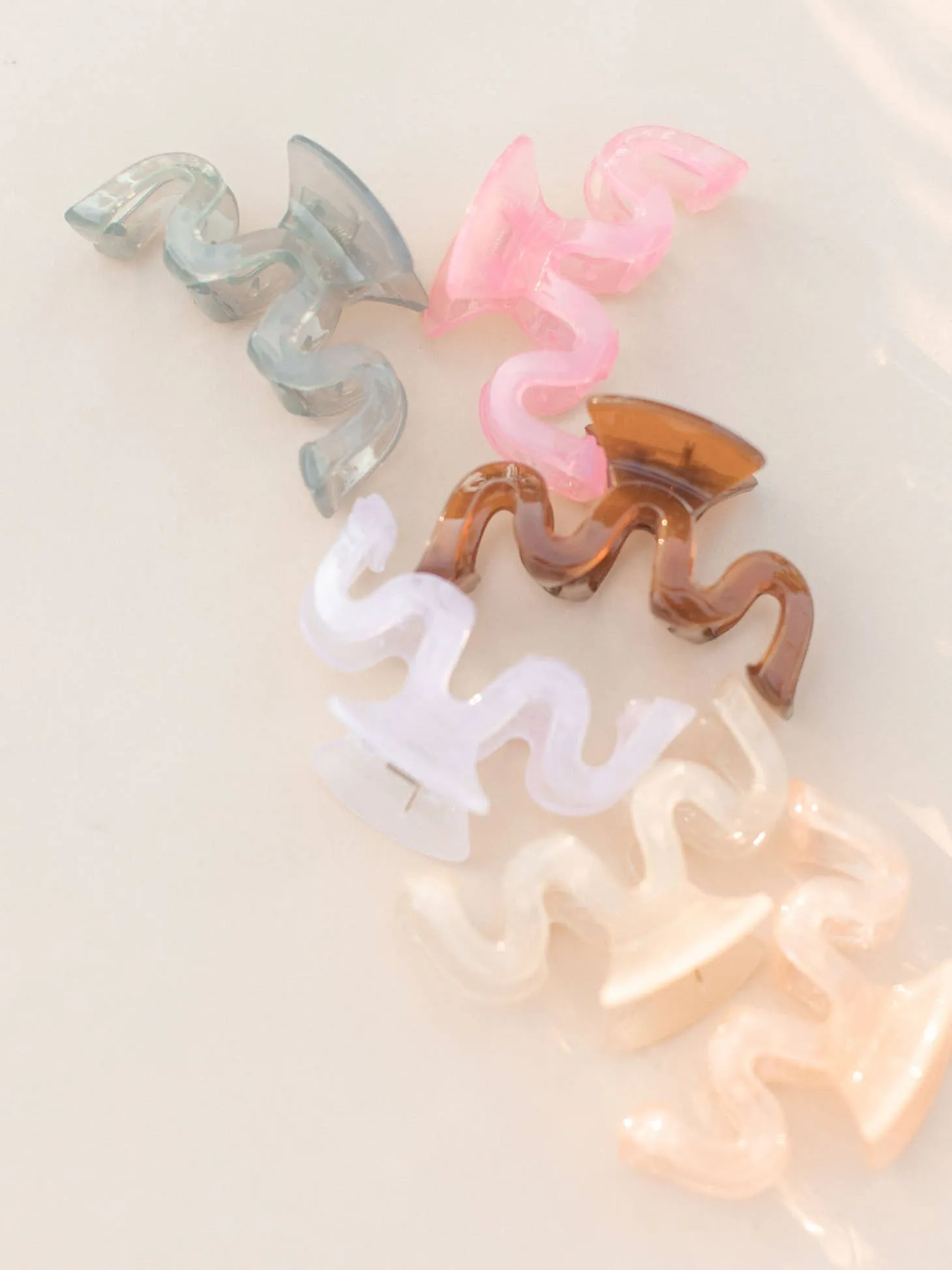 Wavy Claw Clip