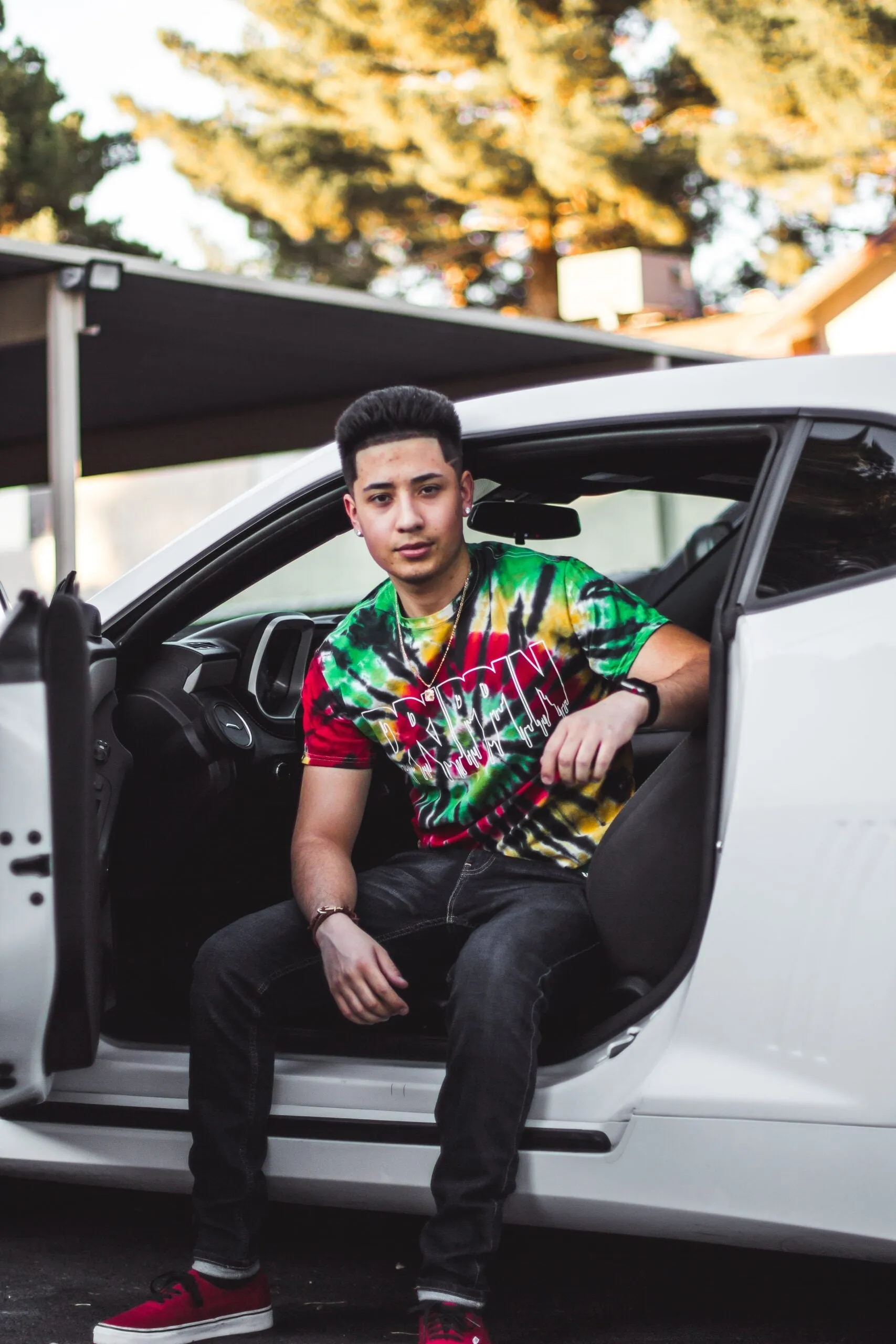 White Drippin Outline | Rasta Tee