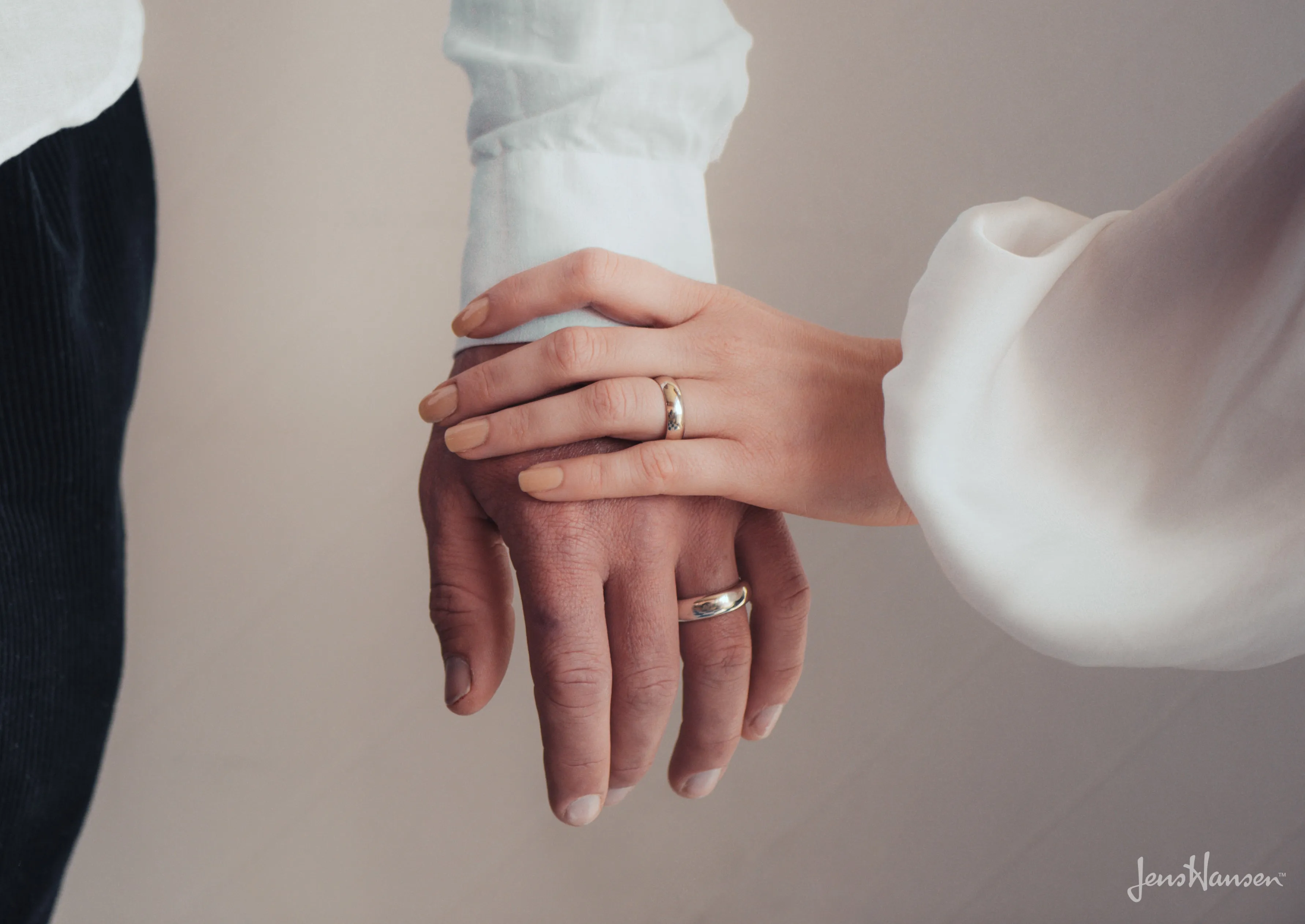 White Gold & Platinum Movie Rings Set
